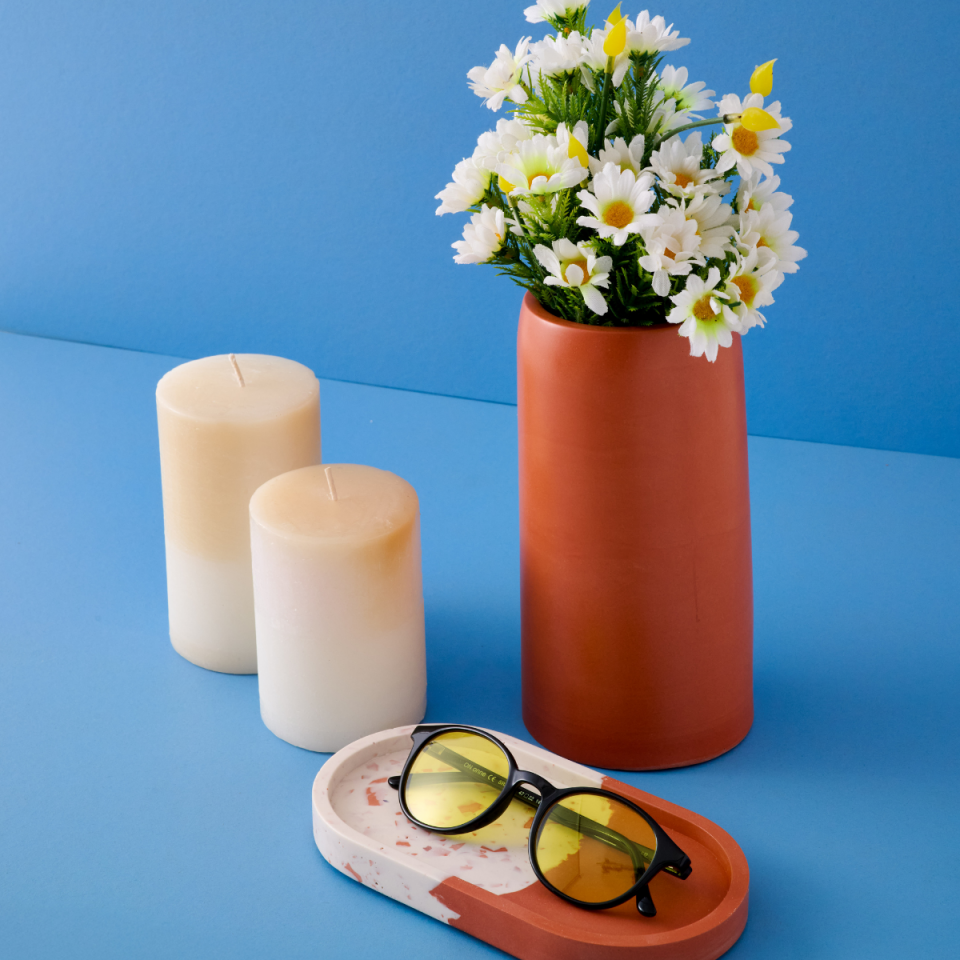 El Yapımı Vazo Terakota